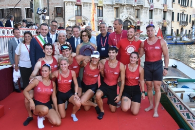 Regata Storica 2026 - Equipaggio vincitore Università