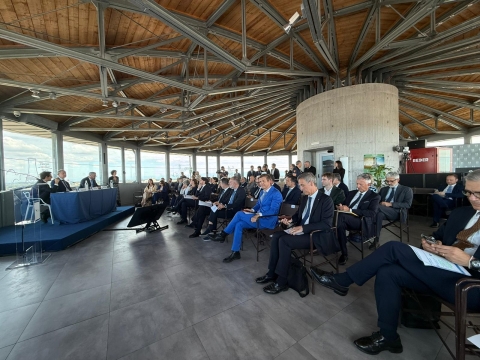 Sindaco Venturini convegno Porto Marghera