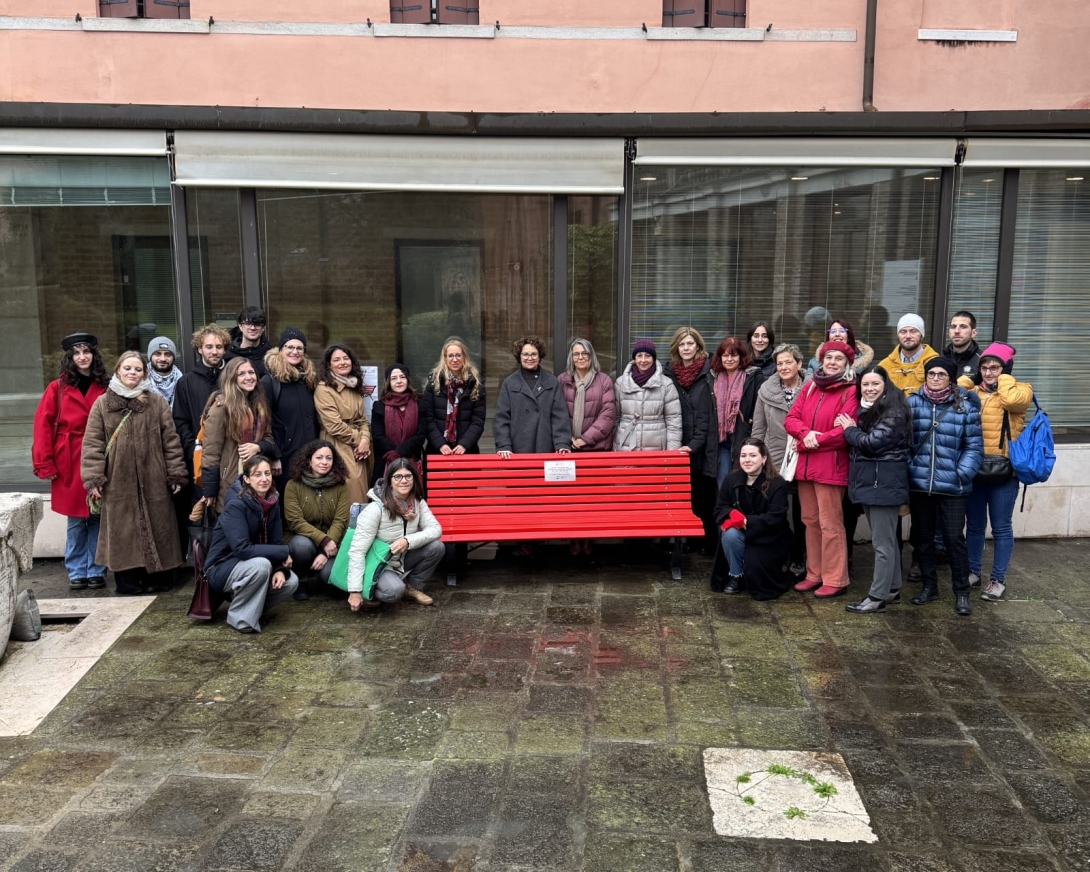 panchina rossa Ca' Foscari 2025