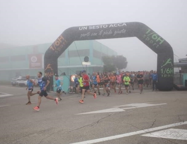 Corri per Monica_copertina.jpg