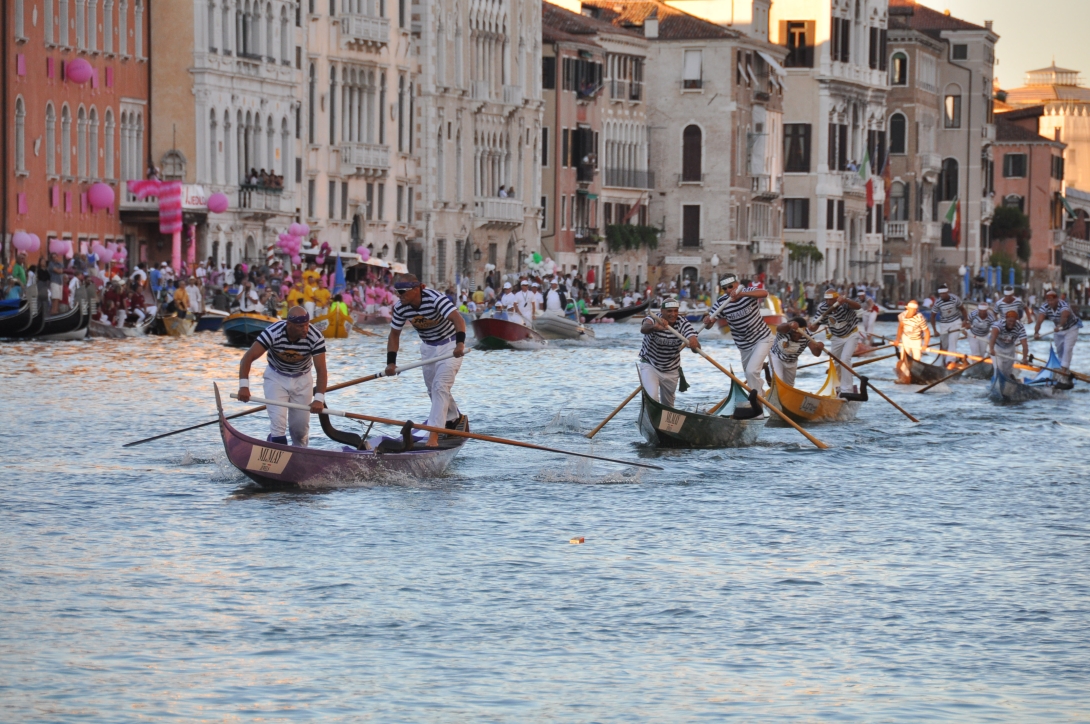  Regata Storica