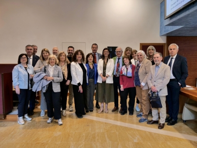  La presidente Damiano con l'assessore Mar alla presentazione dei service fatti per la città nel 2024 dagli Interclub