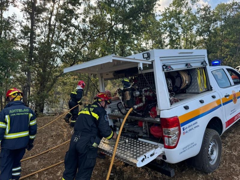 Protezione Civile incendi boschivi