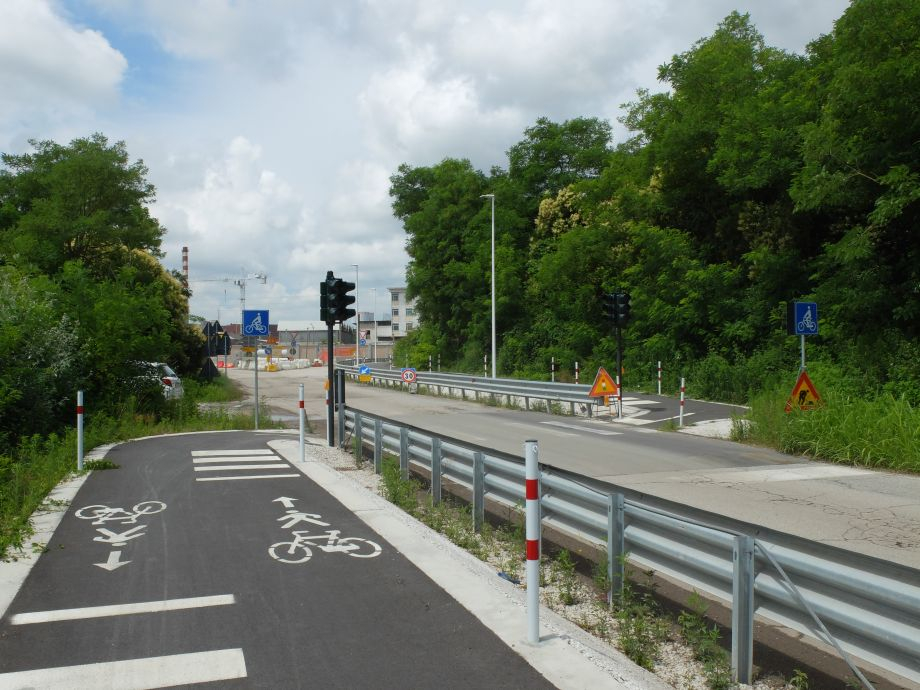 Interventi di manutenzione in via Dell'Idraulica