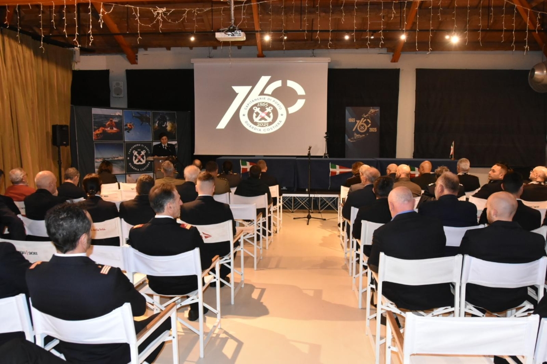 L’assessore Pesce alla presentazione del Calendario 2026 della Guardia Costiera