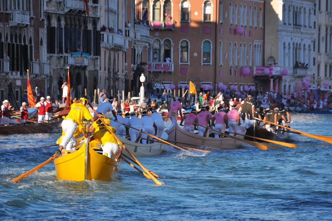  Regata Storica