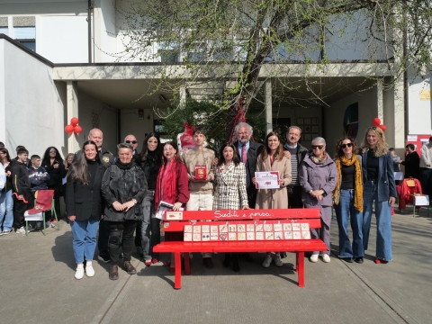 Damiano all'inaugurazione Panchina Rossa a Favaro Veneto