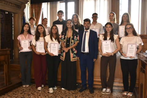 Senno e Damiano alla cerimonia di encomio studenti diplomati con 100 e lode