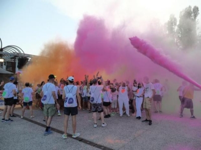 L'assessore Mar al via della HoliRun