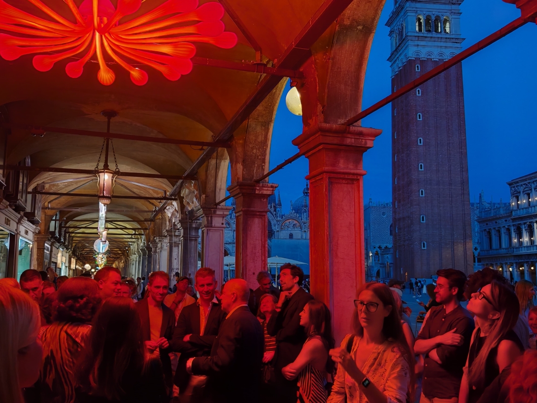 Murano Illumina il Mondo