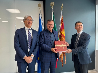 Incontro sindaco Brugnaro ambasciatore della Thailandia in Italia