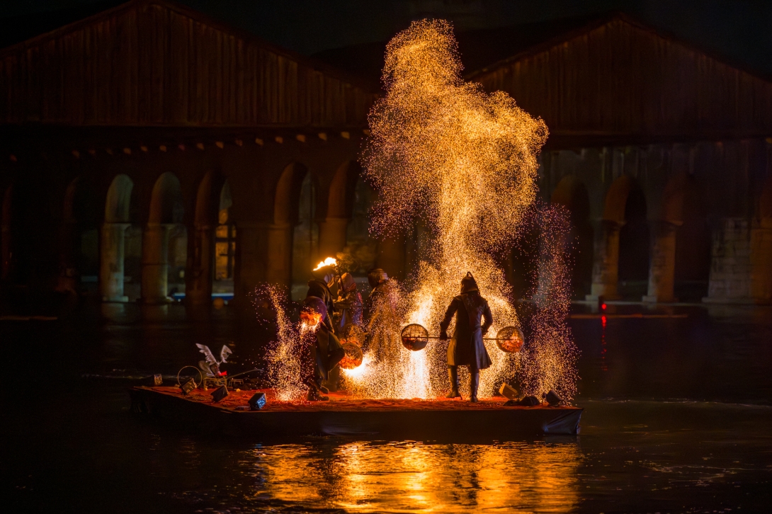 Water Show - Il Richiamo di Olympia