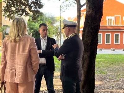 Via Piave, sopralluogo del sindaco Venturini al cantiere di riqualificazione dei giardini