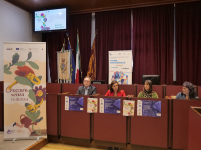Damiano alla conferenza Crescere senza violenza
