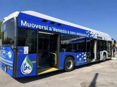autobus a idrogeno