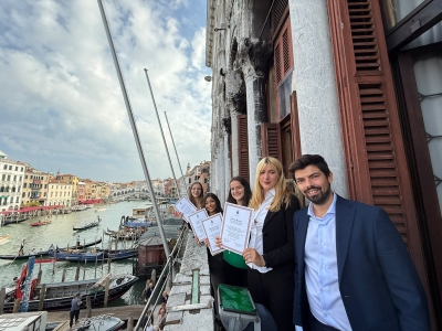 Il presidente Senno alla consegna encomi neo diplomati con 100 a Venezia