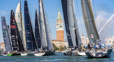 Il sindaco Venturini con l'assessore Costalonga alla presentazione di Venice Hospitality Challenger 2026