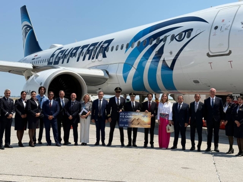L'assessore Peruzzo Meggetto all'inaugurazione primo volo EgyptAir per il Cairo dall'aeroporto Marco Polo di Venezia