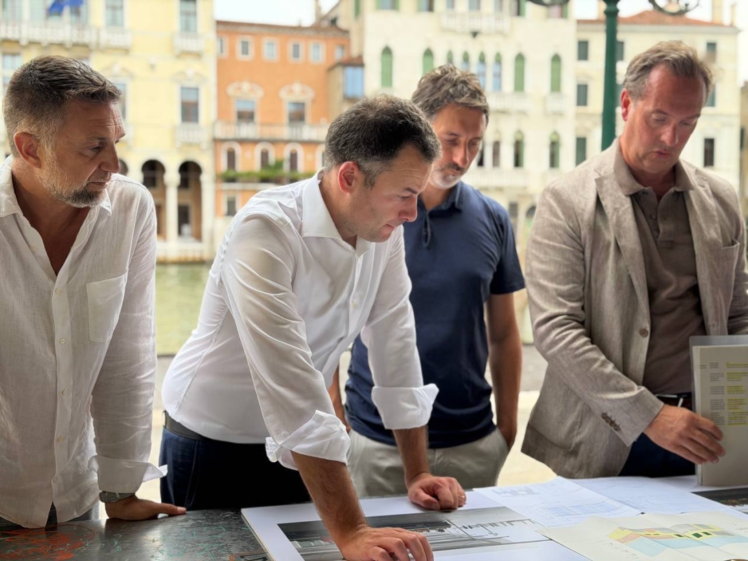 Sopralluogo sindaco Venturini Rialto - Pescheria 
