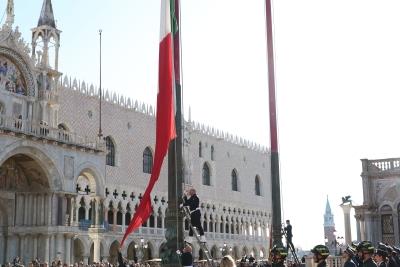 Cerimonia Alzabandiera Piazza San Marco 4 novembre 2025