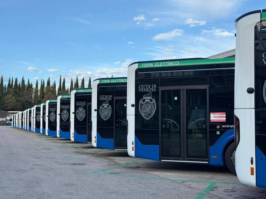 Autobus elettrici