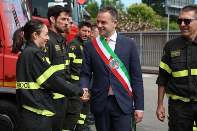 Il sindaco Simone Venturini visita la casema dei Vigili del Fuoco a Mestre