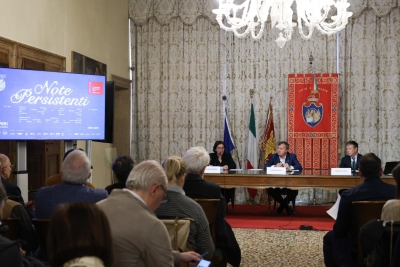 Il sindaco Brugnaro alla presentazione di Note Persistenti - Padiglione Venezia della Biennale Arte 2026