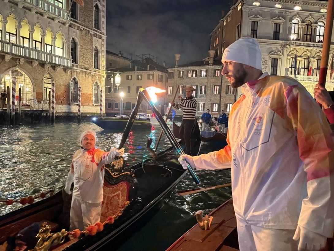 Viaggio fiamma olimpica Venezia