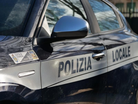 polizia locale abstract-1899476.jpg