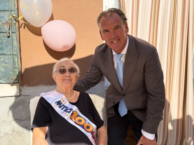 Burano festeggia i 100 anni di Lina Trevisan