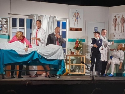 GLI ALLEGRI CHIRURGHI - Foto 4.jpg