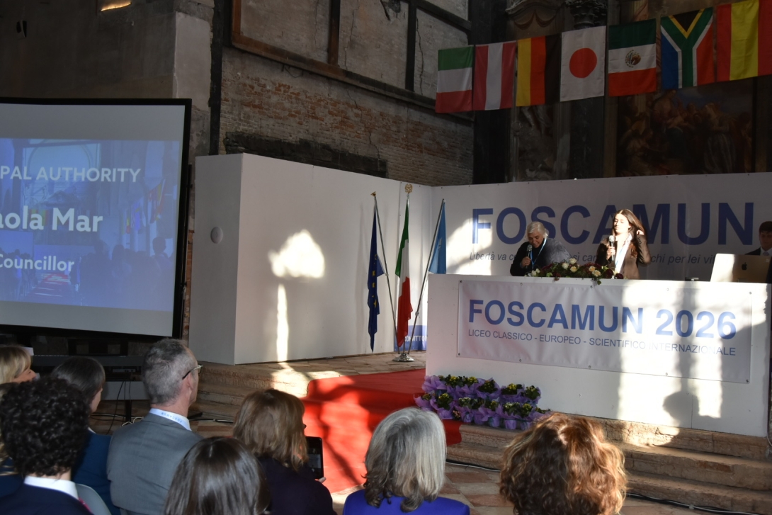 L'assessore Mar alla cerimonia di apertura di Foscamun 2026