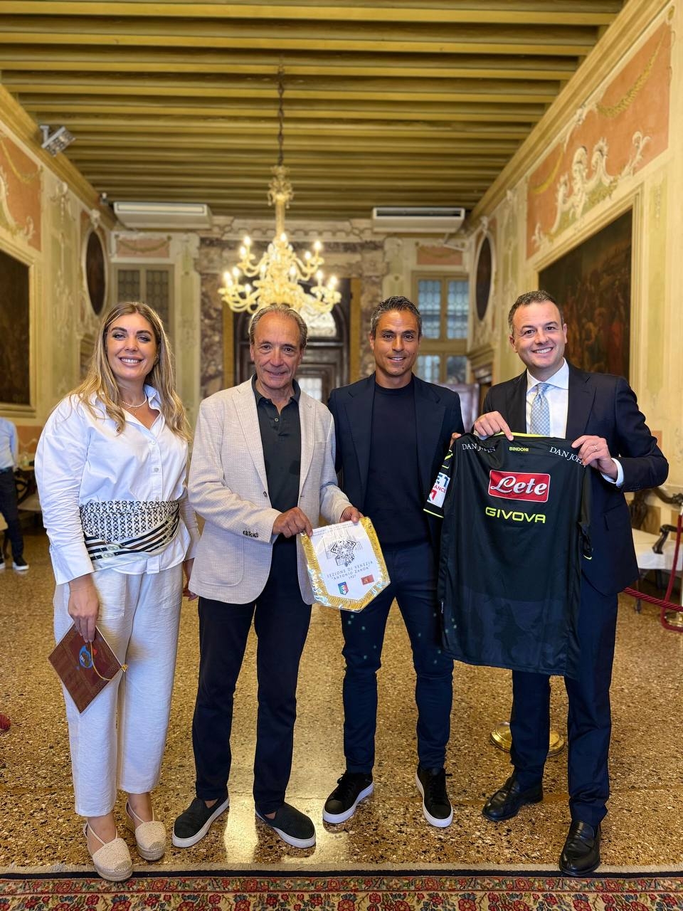 Incontro con Bindoni, guardialinee Mondiali